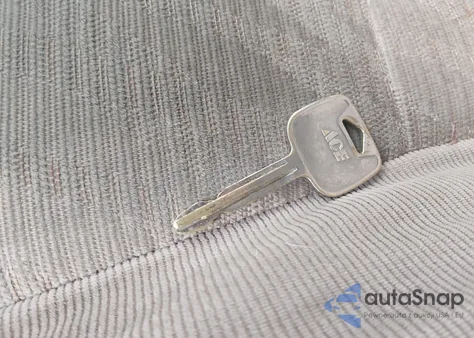 1997 Toyota 4Runner Sr5 V6 z USA, uszkodzony, nr VIN JT3HN86R8V0087814